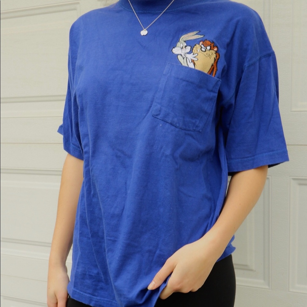 Looney tunes tshirt🧚‍♀️